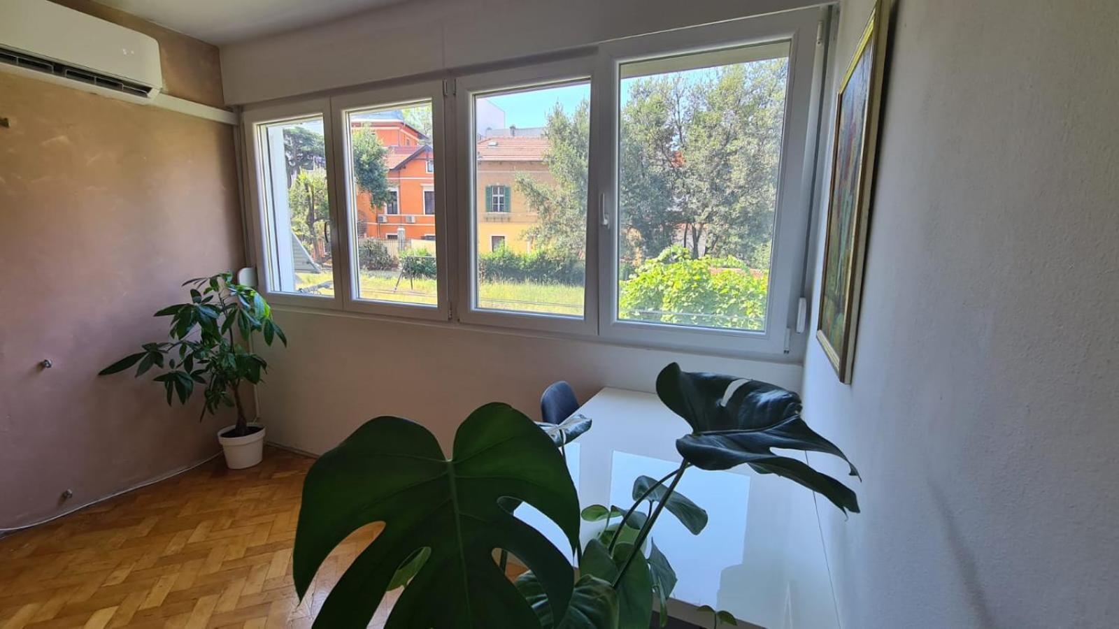 Apartment With Sauna In City Centre Split Exteriör bild